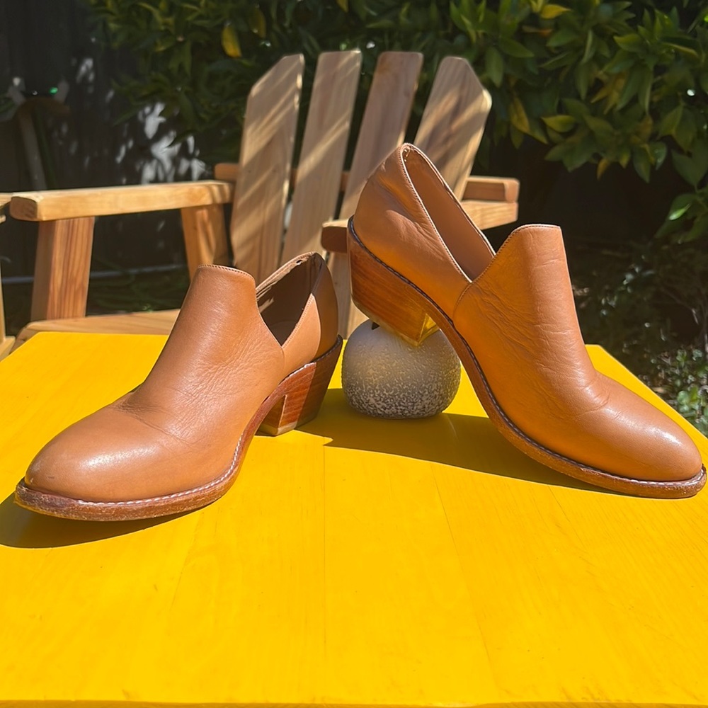 Fortress of Inca Madeline Caramel Boot